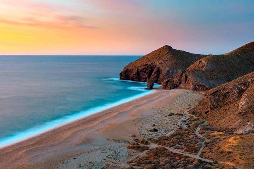 Atico Con Encanto En Cabo De Gata. A 100M De La Playa. Carboneras Kültér fotó